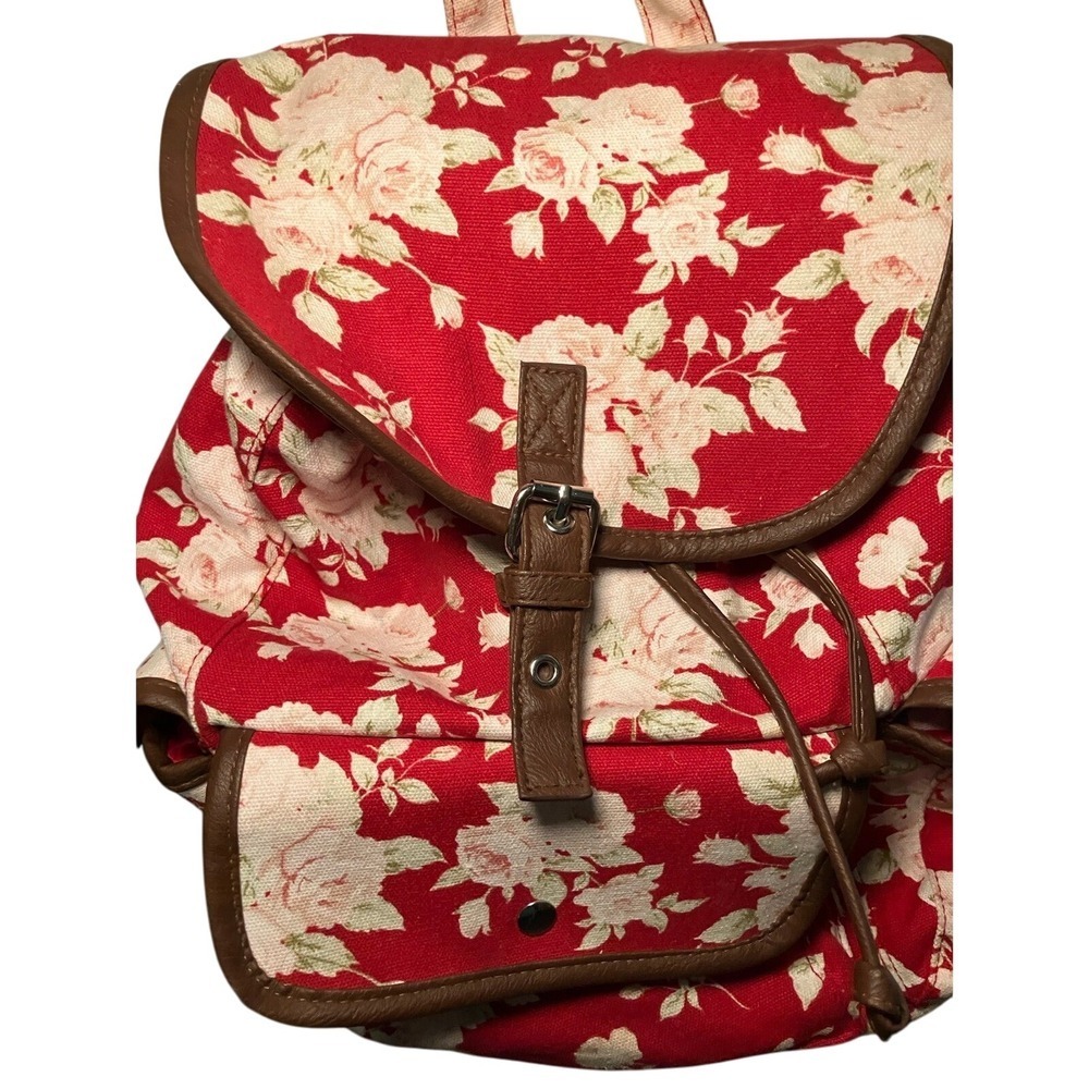 Backpack - Picture 2 of 5